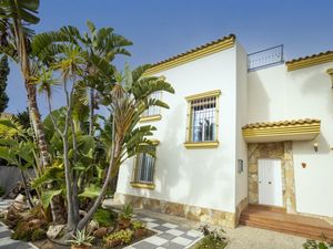 22925541-Ferienhaus-8-Isla De Canela-300x225-2