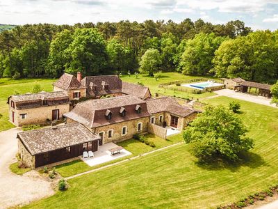 Außenseite Ferienhaus [Sommer]