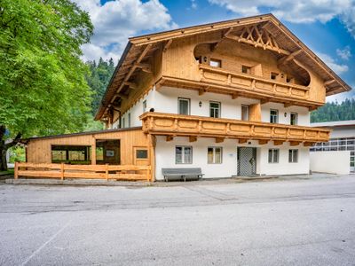 Außenseite Ferienhaus [Sommer]