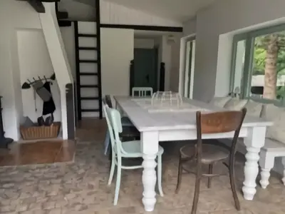 DiningRoom