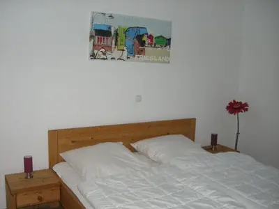 Schlafzimmer 1 mit Doppelbett