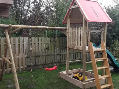 Spielplatz im eigenen Garten