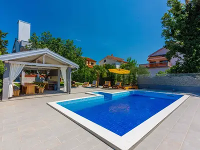Ferienhaus für 14 Personen (200 m²) in Jadranovo 3/10