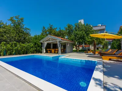 Ferienhaus für 14 Personen (200 m²) in Jadranovo 2/10