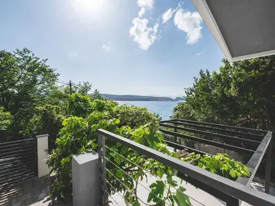Ferienhaus für 8 Personen (230 m²) in Jadranovo 2/10