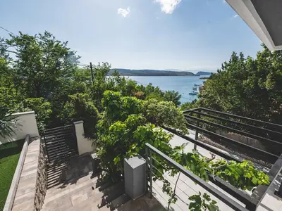 Ferienhaus für 8 Personen (230 m²) in Jadranovo 3/10