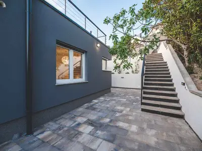 Ferienhaus für 8 Personen (230 m²) in Jadranovo 6/10