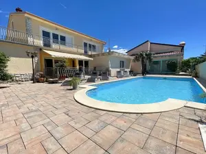Ferienhaus für 8 Personen (215 m²) in Jadranovo