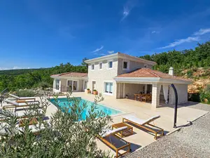 Ferienhaus für 7 Personen (230 m²) in Jadranovo