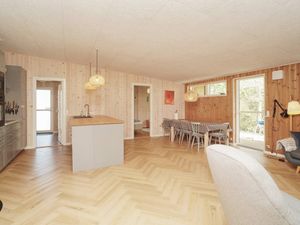 23095559-Ferienhaus-8-Jægerspris-300x225-4