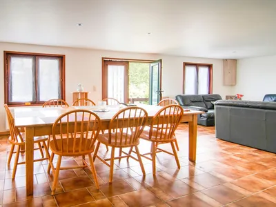 DiningRoom