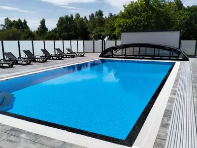 PoolOfHouse