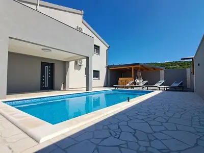 Ferienhaus für 17 Personen in Jasenice 6/10