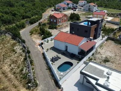 Ferienhaus für 6 Personen in Jasenice 4/10