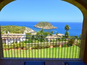 22166557-Ferienhaus-6-Jávea-300x225-4