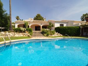 23841966-Ferienhaus-6-Jávea-300x225-0