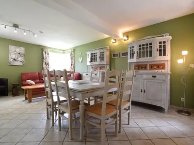 DiningRoom