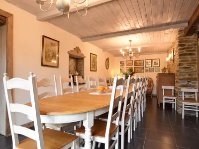DiningRoom