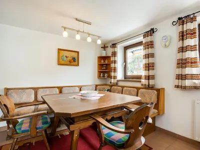 DiningRoom