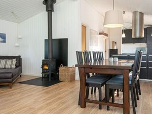 22383369-Ferienhaus-6-Juelsminde-300x225-5