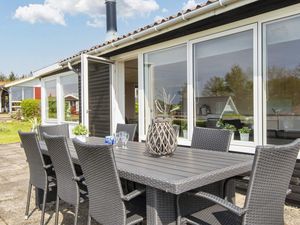 23993289-Ferienhaus-7-Juelsminde-300x225-1