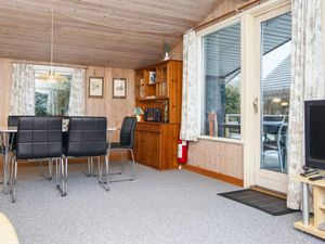 19012334-Ferienhaus-6-Juelsminde-300x225-4