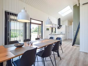 23742416-Ferienhaus-7-Juelsminde-300x225-3