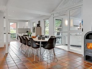 23754654-Ferienhaus-8-Juelsminde-300x225-5