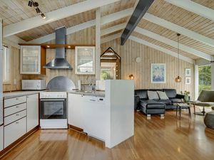 23724371-Ferienhaus-6-Juelsminde-300x225-5