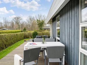 24004215-Ferienhaus-6-Juelsminde-300x225-1