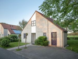 18404979-Ferienhaus-6-Julianadorp-300x225-1