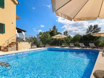 pool