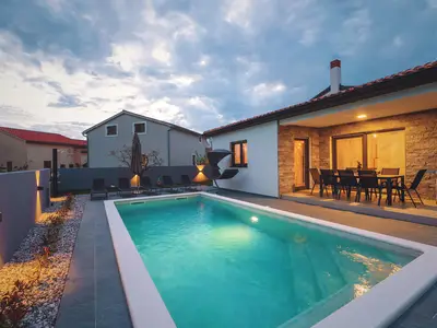 pool