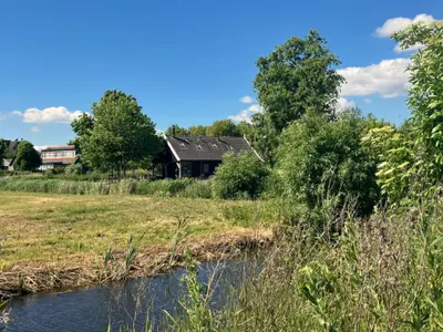 Außenseite Ferienhaus [Sommer]