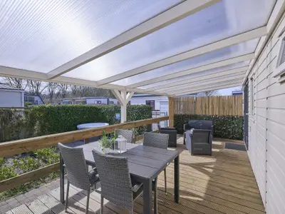 Terrasse / Balkon