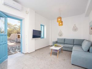 23270597-Ferienhaus-4-Kalathos-300x225-3