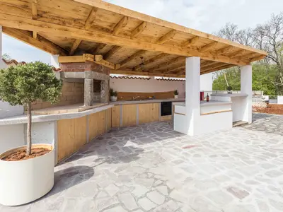 Ferienhaus für 8 Personen (197 m²) in Kaldanija 6/10