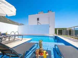 23835018-Ferienhaus-6-Kalkan-300x225-3