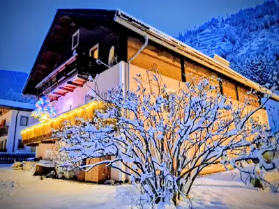 Ferienhaus für 12 Personen (160 m²) in Kals am Großglockner 1/10
