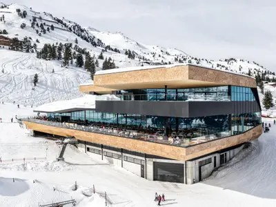 Außenseite Ferienhaus [Winter]