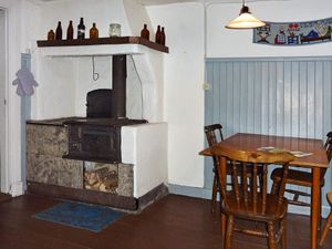 18289493-Ferienhaus-5-Kalvsvik-300x225-2