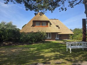 23959931-Ferienhaus-5-Kampen-300x225-0