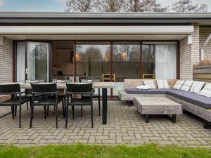 23988893-Ferienhaus-8-Kamperland-300x225-1