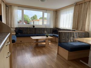 24023749-Ferienhaus-4-Kamperland-300x225-4