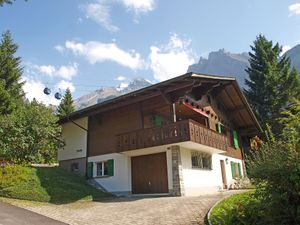 23838657-Ferienhaus-6-Kandersteg-300x225-3