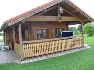 Ferienhaus für 8 Personen (60 m²) ab 110 € in Kanzach