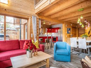 23895151-Ferienhaus-32-Kaprun-300x225-1