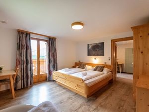 23856459-Ferienhaus-5-Kaprun-300x225-5