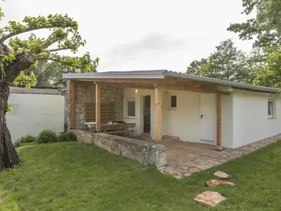 Ferienhaus für 6 Personen (45 m²) in Karigador 1/10