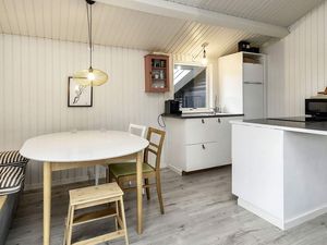 23913820-Ferienhaus-5-Karrebæksminde-300x225-3